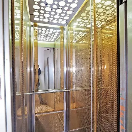 Arges Old イスタンブール