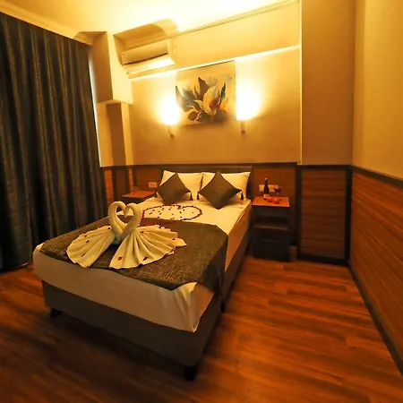 Hotel Arges Old 3*