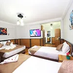 Hotel Arges Old 3*